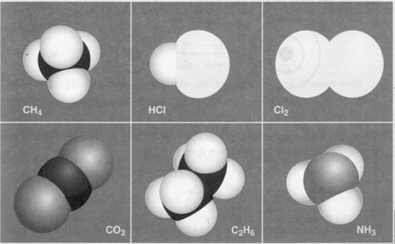 Cấu trúc tinh thể lập phương của sodium chloride, cho thấy sự sắp xếp trật tự của các ion natri và clorua liên kết với nhau.