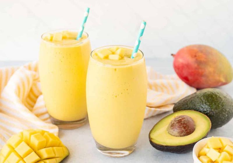 Lựa chọn mía nguyên liệu sạch và tươi là bước đầu tiên đảm bảo chất lượng nước mía siêu sạch