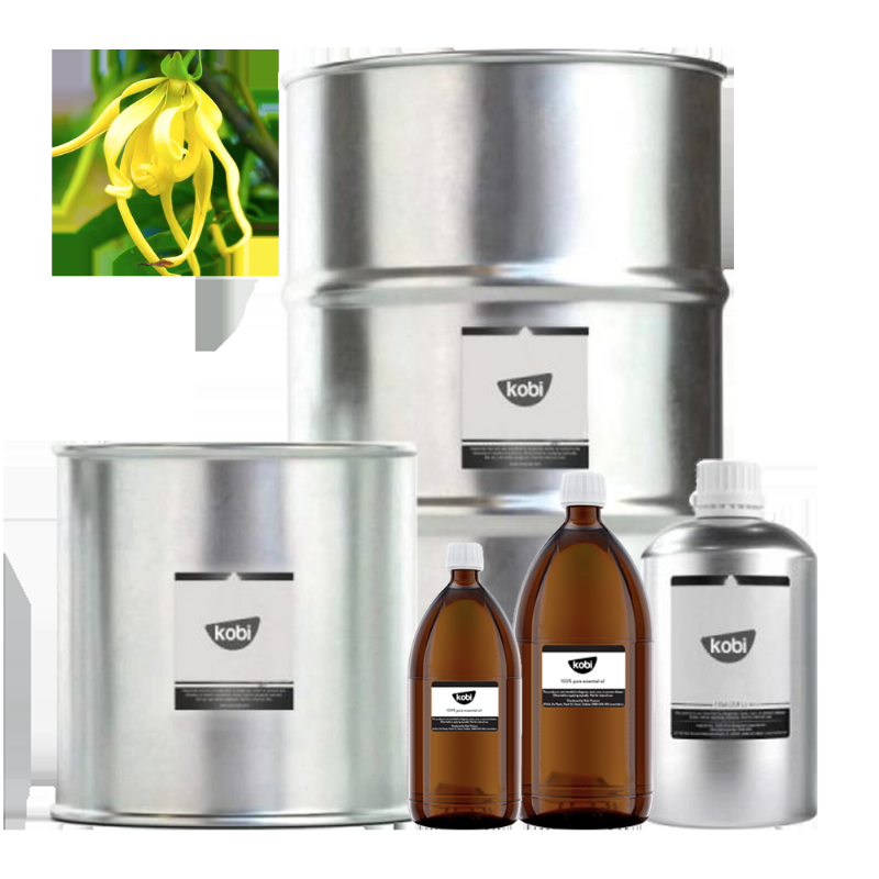 Lọ tinh dầu hoa ngọc lan nguyên chất, màu vàng nhạt, thể hiện thành phẩm giá trị từ quá trình chiết xuất.